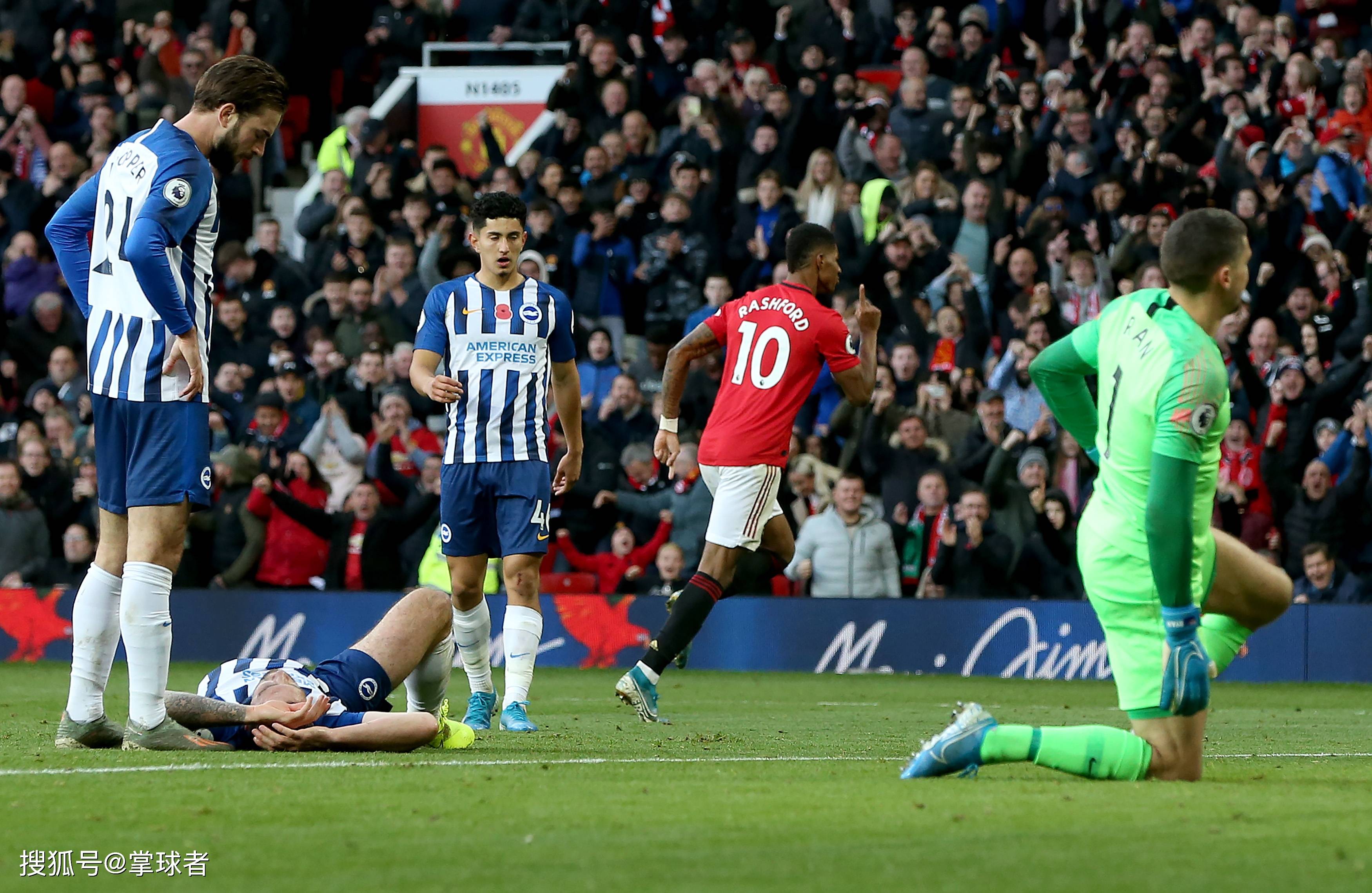 西媒：芝加哥火焰的报价太低，莱万经纪人开始接触沙特俱乐部（西媒：芝加哥火焰报价偏低，莱万经纪人转而洽谈沙特球队）